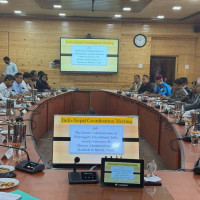 नक्कली नोट र अफिमसहित एक जना पक्राउ