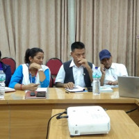 निरन्तरको झरीले प्याराग्लाइडिङ प्रभावित