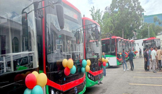 काठमाडौँमा थप १२ वटा विद्युतीय बस सेवा सुरु