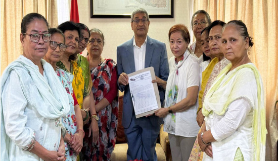 ‘छाउगोठ बनाउने र बस्न बाध्य पार्नेलाई सुविधामा पुनः विचार गर्छाैं’