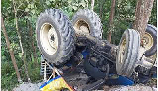 हुम्लामा ट्याक्टर दुर्घटना हुँदा १३ जना घाइते