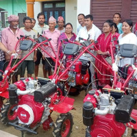 राप्ती नदीमा डुङ्गा पल्टिँदा २५ विद्यार्थी घाइते