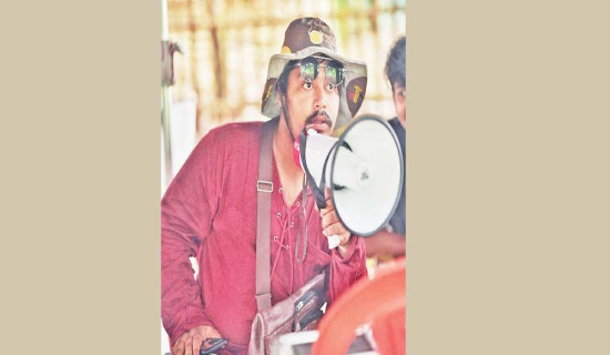 ऐनापहरामा आन्तरिक पर्यटक