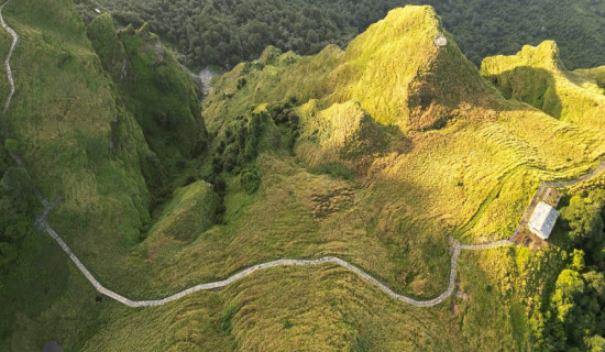 जलजला जोड्ने पदमार्ग निर्माण