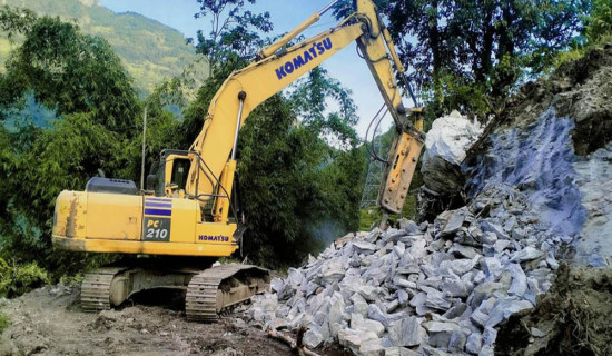 बेनीका तीन वटा धार्मिकस्थल जोड्ने सडक स्तरोन्नति सुरु