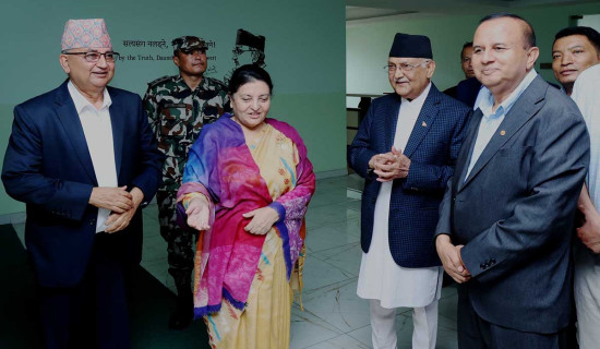 अध्यक्ष ओली र पूर्व राष्ट्रपति भण्डारीबिच राष्ट्रिय राजनीतिको विषयमा छलफल