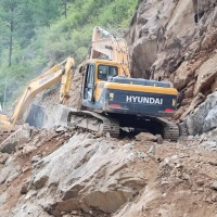 आठ वर्षमा बन्यो पुल