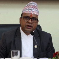 गलेश्वर शिवालयमा भक्तजनको भीड (फोटो फिचर)