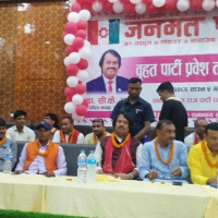 खोलाले बगाएका मुर्मुको शव भेटियो, एक बालकको खोजी तीव्र