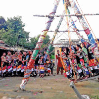 दशैँ अगावै अवरुद्ध सडक सञ्चालन गरिँदै