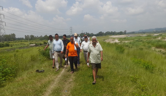 खडेरीको मारमा रहेका किसानका लागि रुपनीले पुराना पैनी सिँचाइ प्रणाली सञ्चालनमा ल्याउँदै