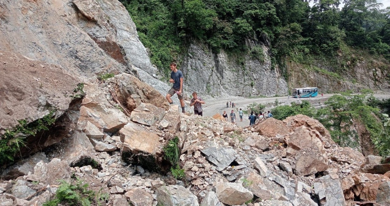 सुख्खा पहिरोले कालिगण्डकी करिडोर अवरुद्ध