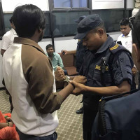 दसैँको बेला साहूको ऋणबाट तर्किन जङ्गलमा बास