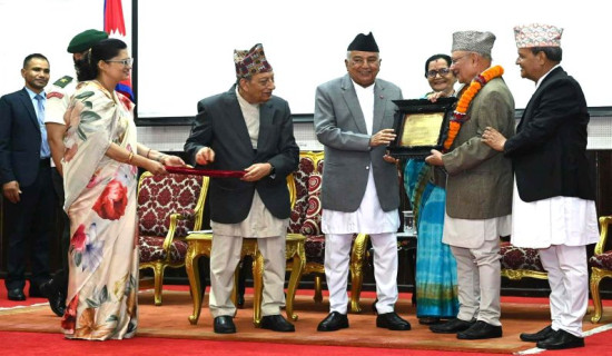 मूल्य नराखी जुत्ता चप्पल उत्पादन गर्ने कारखानालाई दुई लाख जरिवाना