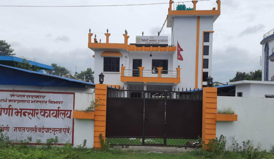युवालाई रोक्न नसके नेपाल वृद्धाश्रम बन्छ : सांसद थकाली