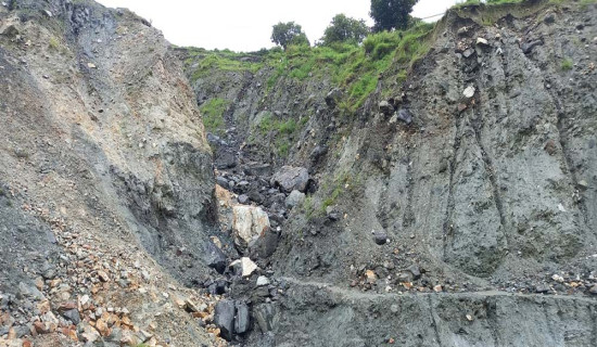 पुँजीगत खर्च बढ्न नसकेकोमा स्वास्थ्य मन्त्री पौडेल चिन्तित
