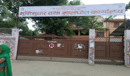 चापाकल सुकेपछि खानेपानी अभाव