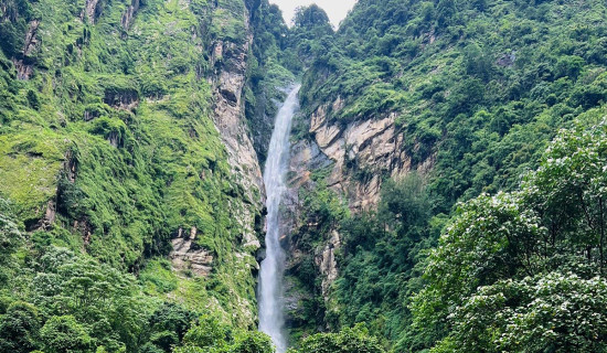 सुक्खा मधेश : वीरगन्जमा खानेपानीको चरम अभाव (फोटो फिचर)