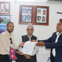 दरबन्दी छ, चिकित्सक छैनन्