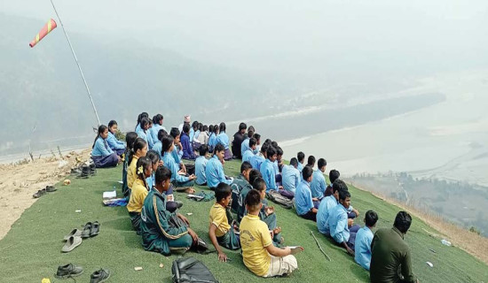 पर्यटकीय गन्तव्य बन्दै बोप्ताङ
