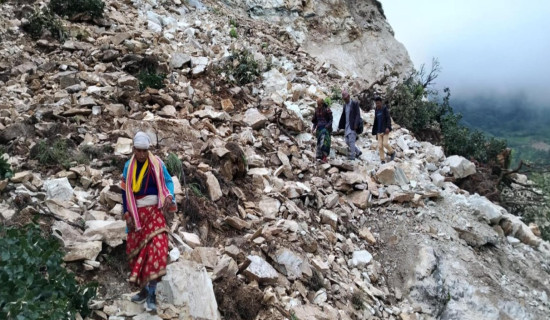 एक महिनादेखि मार्तडी–कोल्टी सडक अवरुद्ध
