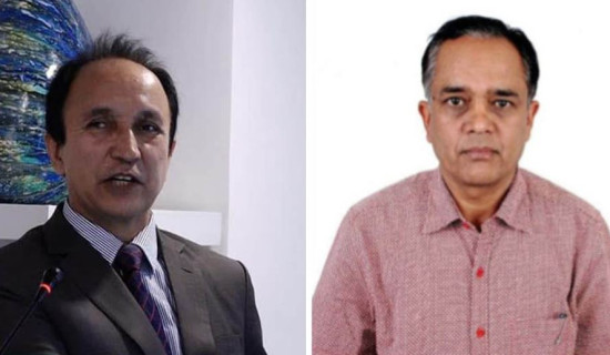 कार्यकक्षबाहिरै ‘रेक्टर’ र ‘रजिस्ट्रार’