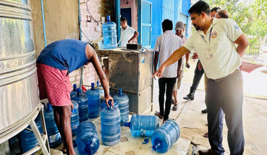 मापदण्डविपरीत सञ्चालित उद्योगमा कारबाही
