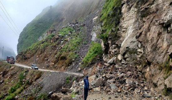 चित्रबहादुर केसीलाई प्रश्न : सांसदको जिम्मेवारी के हो ?
