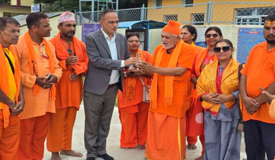 स्थानीय तहमा बाहिरिँदै विकृति