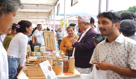 सरकारी कार्यालयमै छैनन् सहायता कक्ष