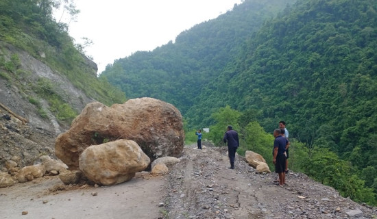 कालीगण्डकी करिडोरसहित गुल्मीका मुख्य तीन सडक अवरुद्ध