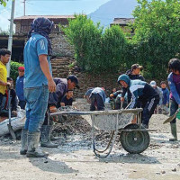 सोनवर्षा बाँध तत्काल मर्मत गर्न स्थानीयको माग