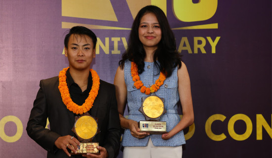 पलेशा र विजयलाई वर्ष खेलाडी अवार्ड