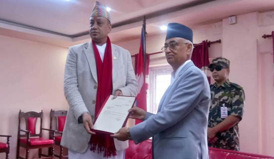 गठबन्धनबाट साझा उम्मेदवार तय गर्ने विषयमा छलफल जारी