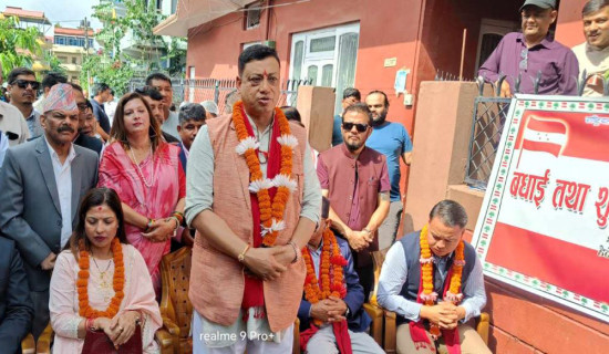 जिम्मेवार भएर जनताको सेवा गर्ने मुख्यमन्त्री बानियाँको प्रतिबद्धता