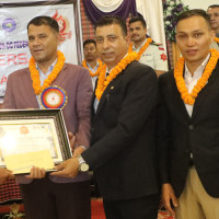 पश्चिम नवलपरासीमा पानी परेपछि धानबाली झाँगिदै