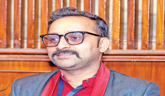 नेपाली रङ्गमञ्चका साधक लम्साल