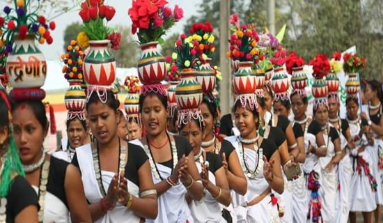 थारू समुदायमा पर्म र ऐँचोपैँचो कायमै