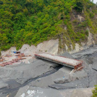 विकासका लागि निर्धक्क भोट हाल्नुहोस् : मेटमणि चौधरी