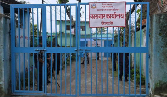 घोडा दौडमा लोप्साङ छोम्पेल बिष्ट च्याम्पियन
