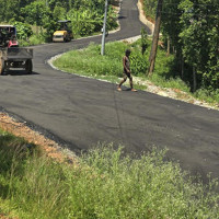 गाईजात्रा दर्शन अनि हास्य प्रदर्शन
