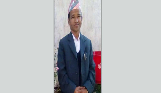 करार सेवा नवीकरण नहुँदा अठार वर्षपछि घरमै