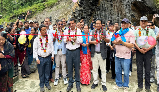 खोर्लाबेँसीको नवनिर्मित बेलिबृजको उद्घाटन