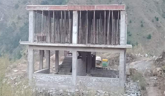बजेट अभाव भएपछि प्रहरी भवन निर्माण अलपत्र