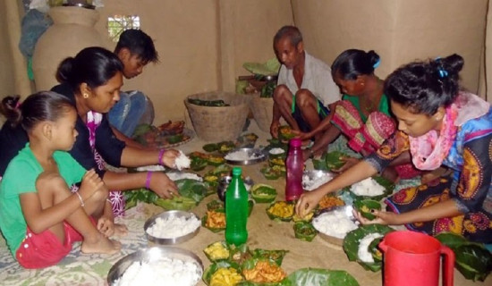 थारू समुदायले भदौ ८ गते अट्वारी पर्व मनाउने