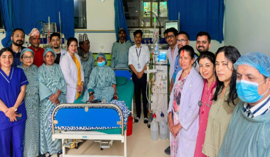 कर्णाली प्रतिष्ठानमा ‘डायलाइसिस’ सेवा सुरु
