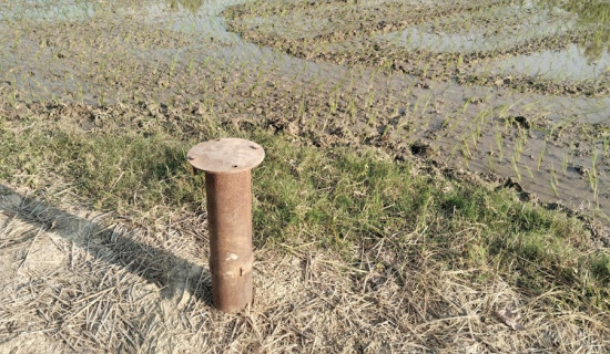 सञ्चालनमा आउन सकेन गाडिएका डिप बोरिङ्ग