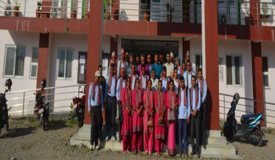 विद्युतीय बस, दोहोरो तेहरो आम्दानीको स्रोत