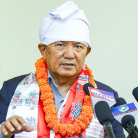 सूर्यको उपासनासँग जोडिएको छठपर्वको उल्लास (फोटो फिचर)