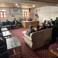 भित्तरगौँडा भीर छिचोलेर सडक